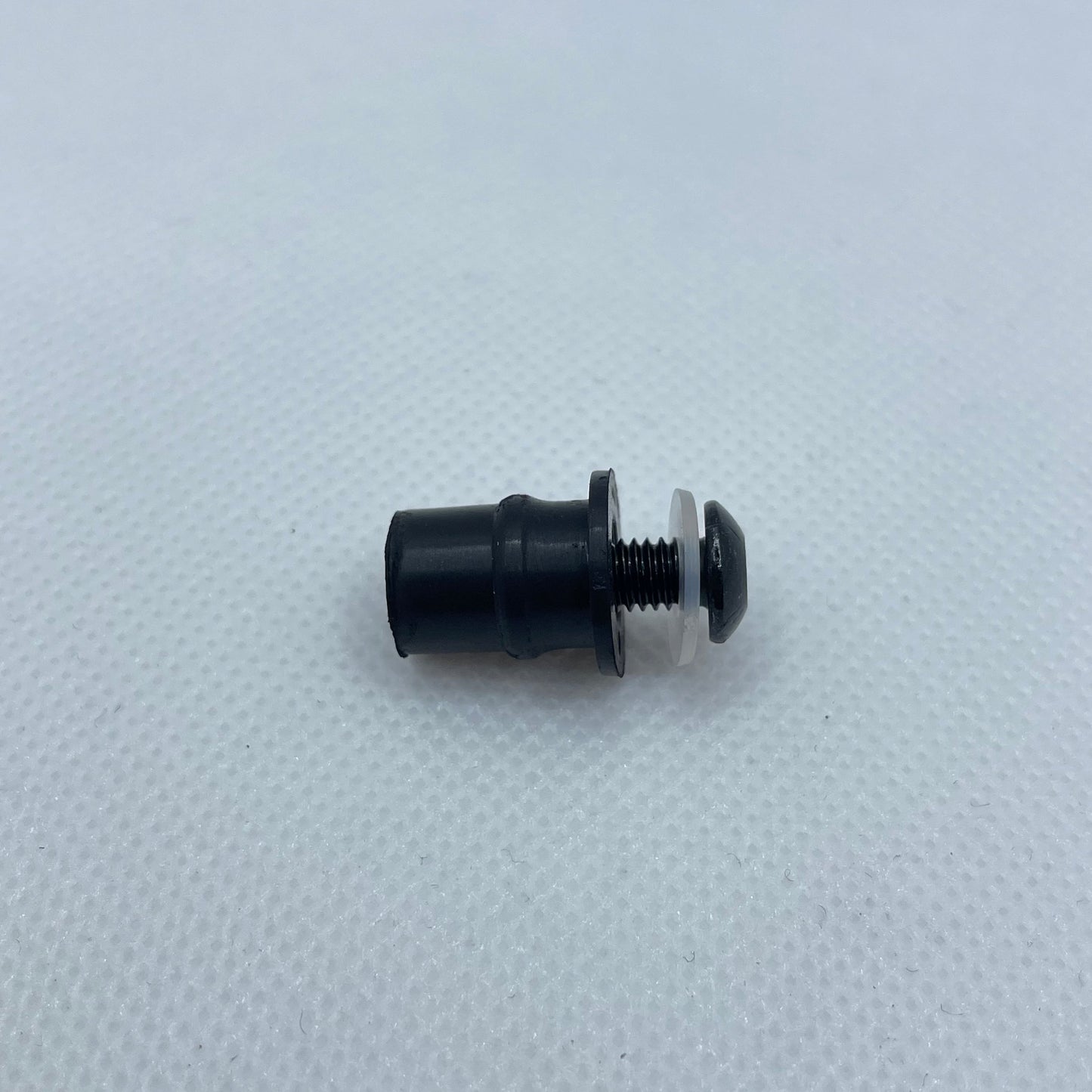 M5 screw windshield